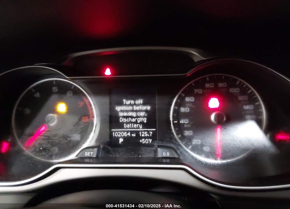 2013 AUDI A4 VIN: WAUBFAFL3DN031361