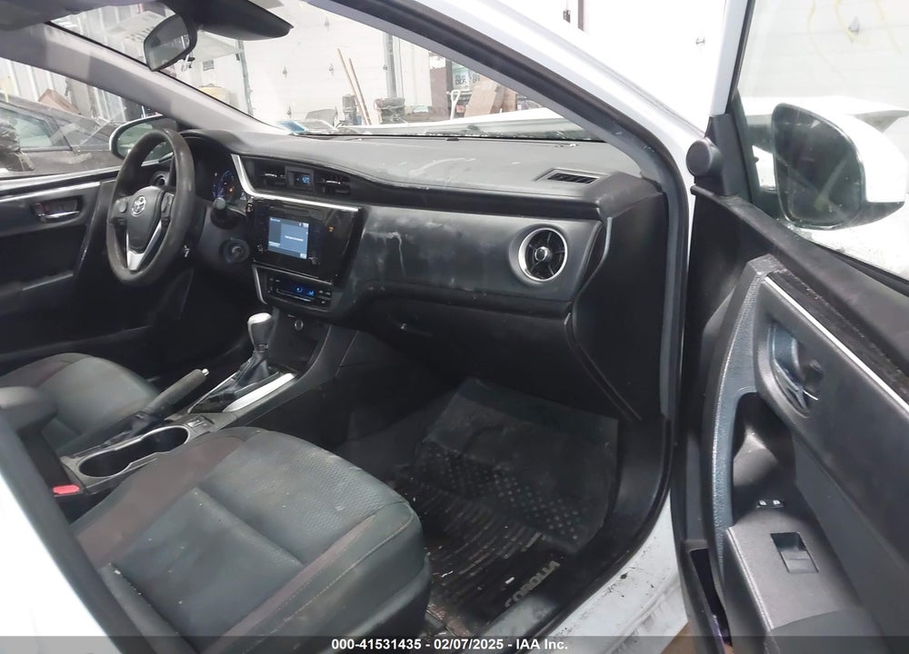 2019 TOYOTA COROLLA VIN: 5YFBURHE7KP904275