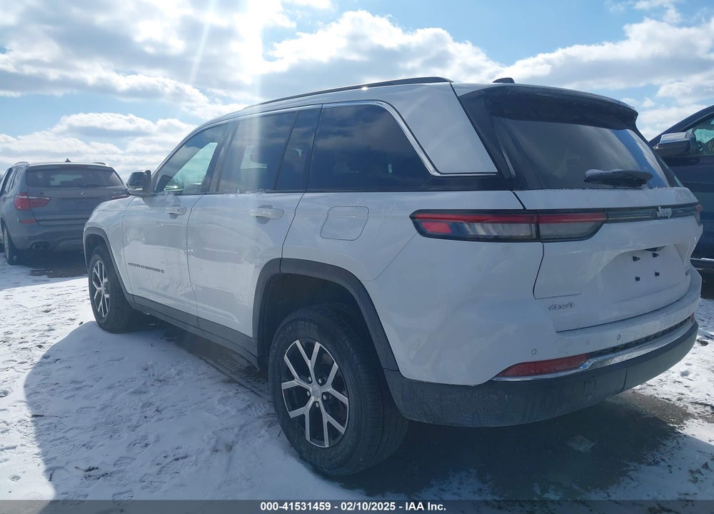 2024 JEEP GRAND CHEROKEE VIN: 1C4RJHBG5RC123169