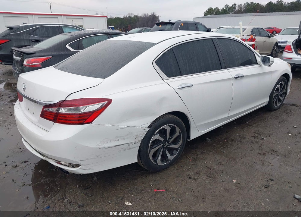 2017 HONDA ACCORD EX-L VIN: 1HGCR2F87HA003903
