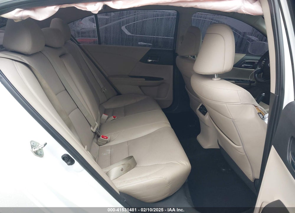 2017 HONDA ACCORD EX-L VIN: 1HGCR2F87HA003903