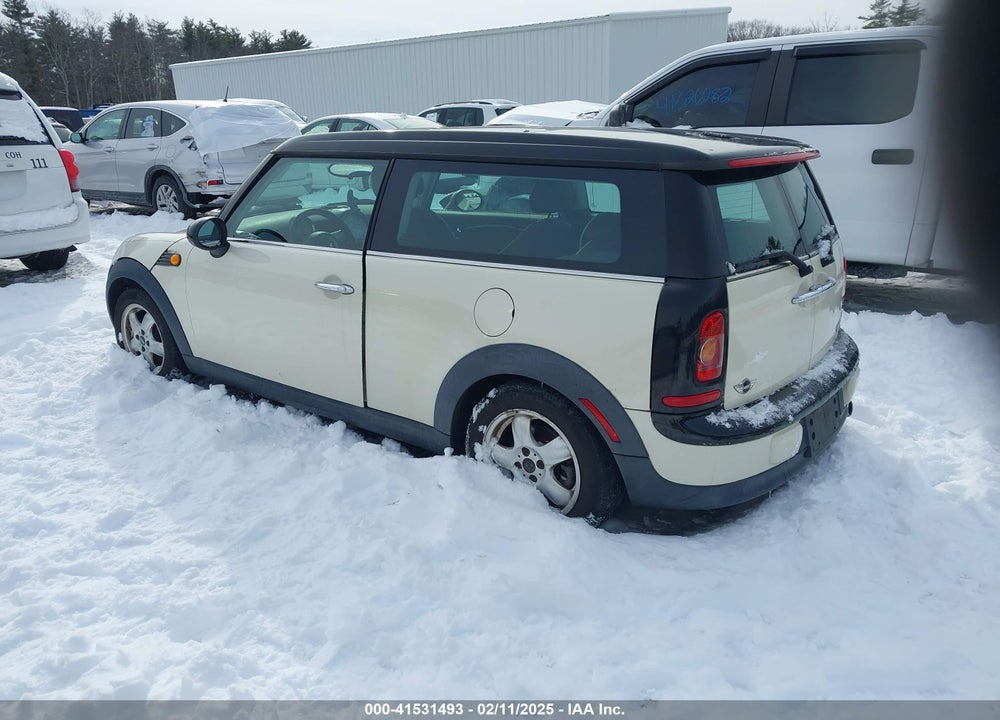 2009 MINI COOPER VIN: WMWML33509TP98445