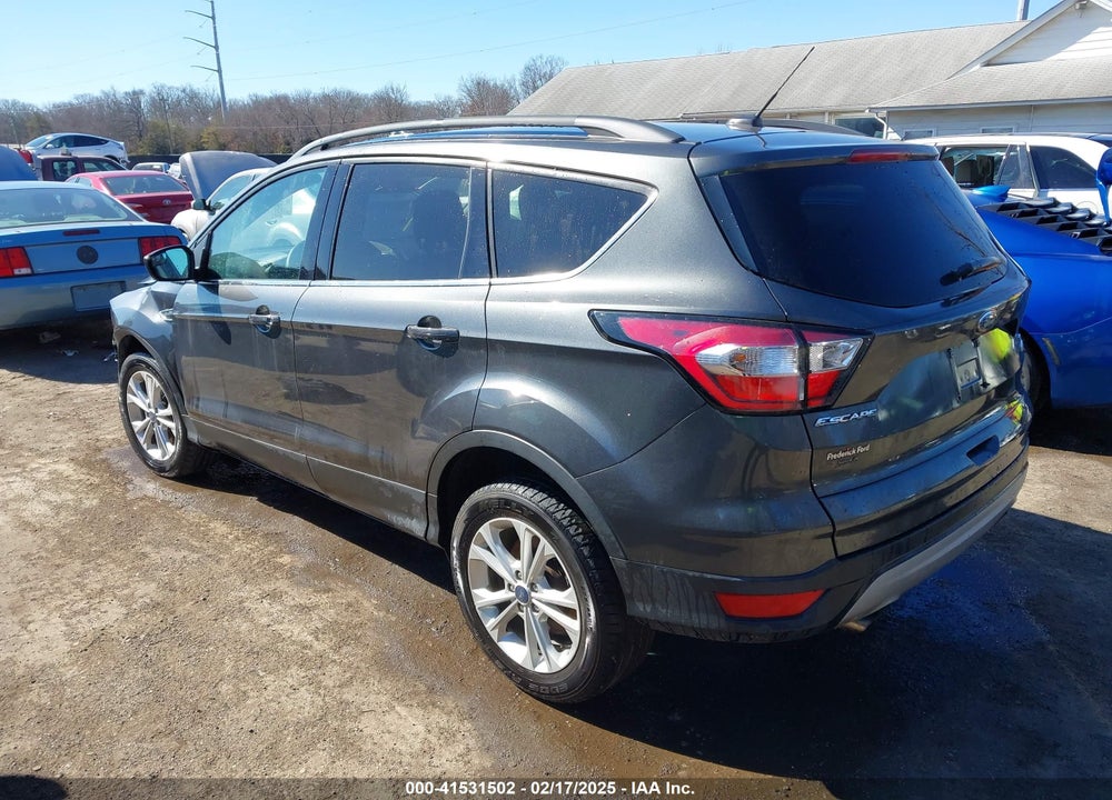 2018 FORD ESCAPE SE VIN: 1FMCU9GD3JUC45296