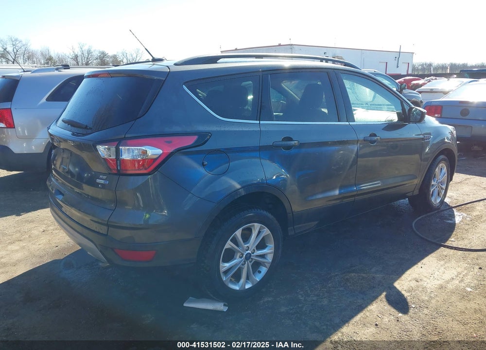 2018 FORD ESCAPE SE VIN: 1FMCU9GD3JUC45296