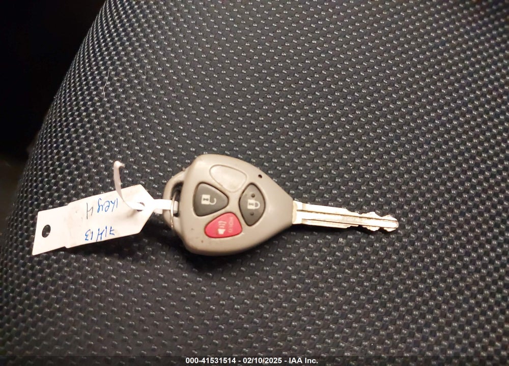 2007 SCION TC VIN: JTKDE177X70197130