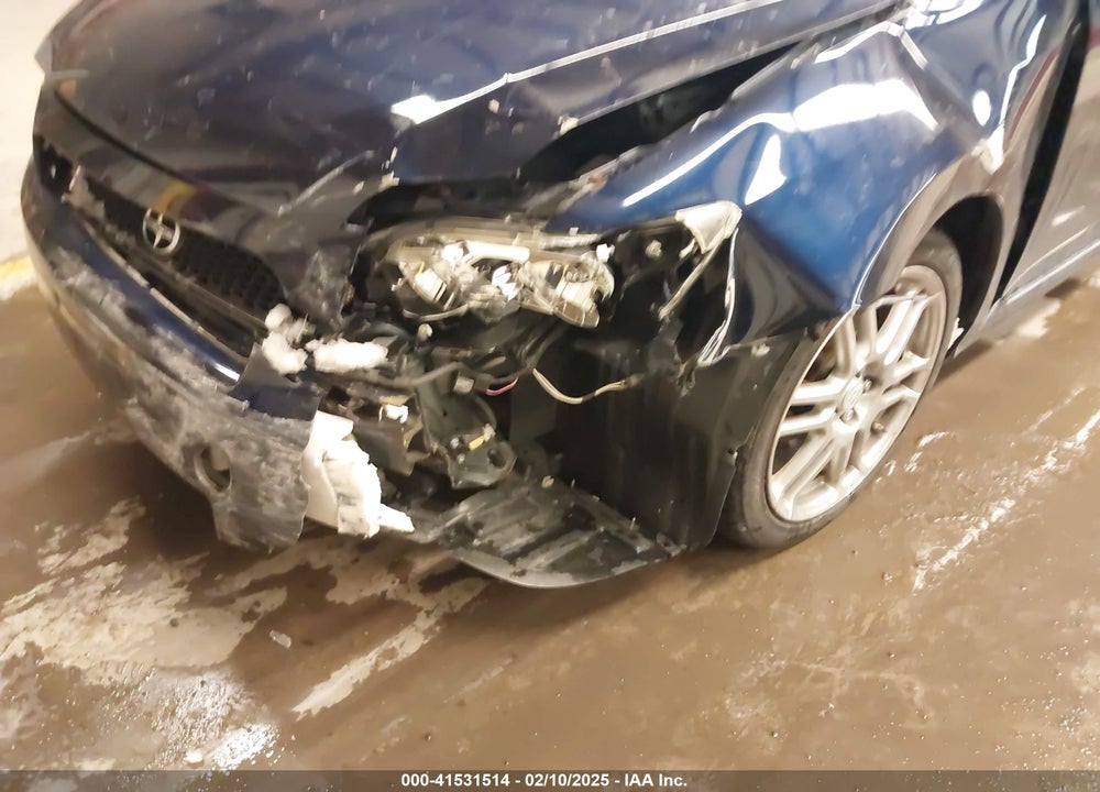 2007 SCION TC VIN: JTKDE177X70197130