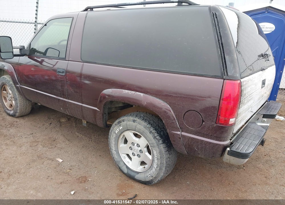1997 CHEVROLET TAHOE VIN: 3GNEK18R0VG127205