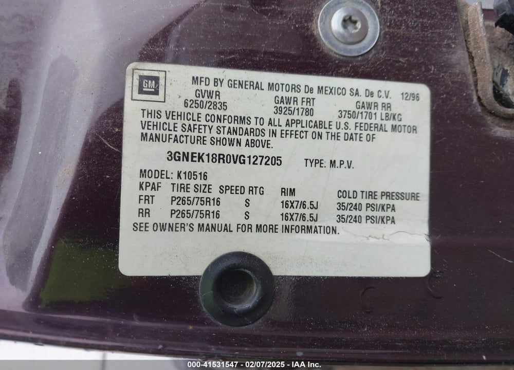1997 CHEVROLET TAHOE VIN: 3GNEK18R0VG127205