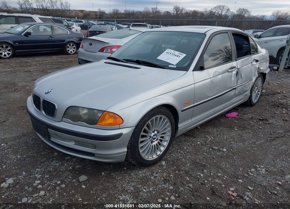 2001 BMW 325I VIN: WBAAV33481FU77812