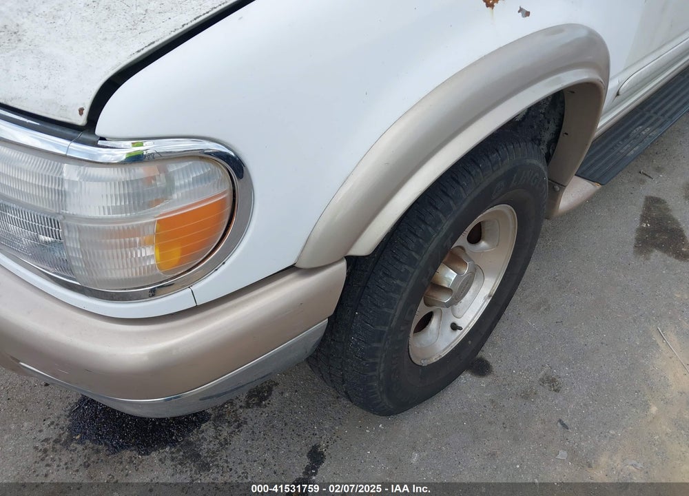 1999 FORD EXPLORER EDDIE BAUER/LIMITED EDITION/XLT VIN: 1FMZU32E4XZA40685