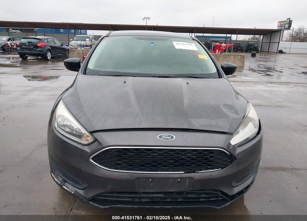 2017 FORD FOCUS VIN: 1FADP3E29HL328686