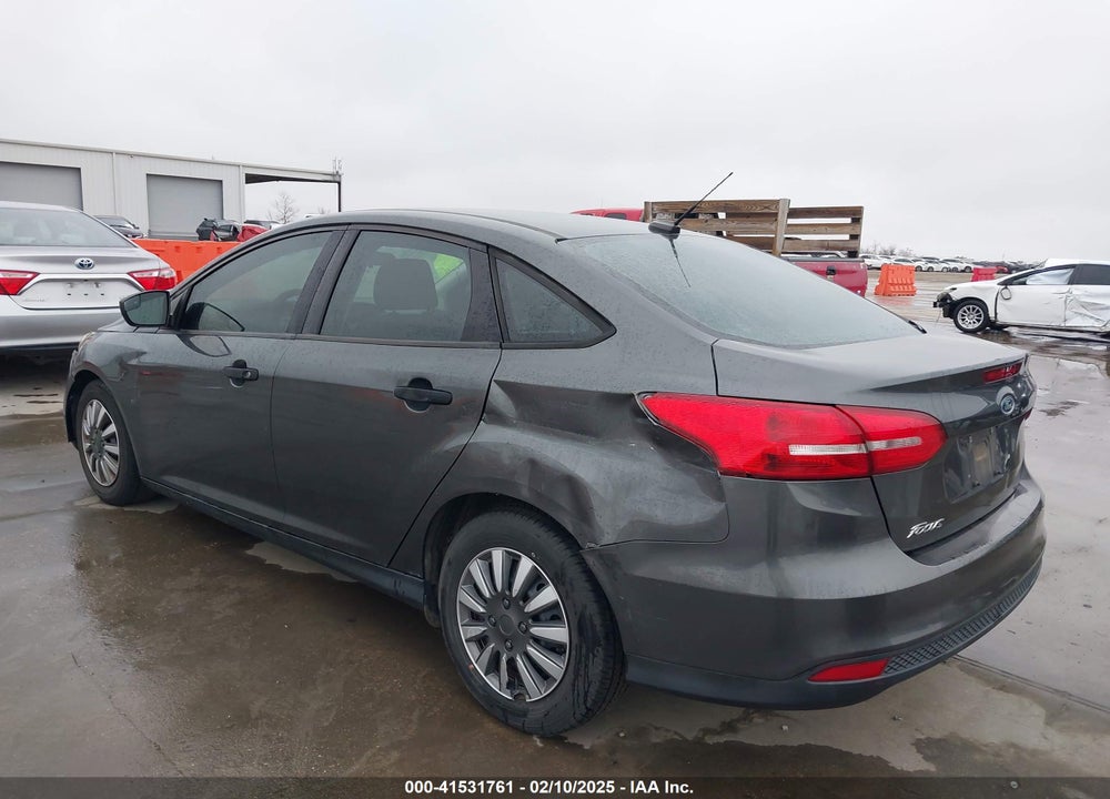 2017 FORD FOCUS VIN: 1FADP3E29HL328686