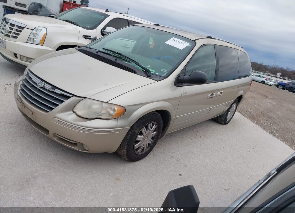 2005 CHRYSLER TOWN & COUNTRY LIMITED VIN: 2C8GP64LX5R338616