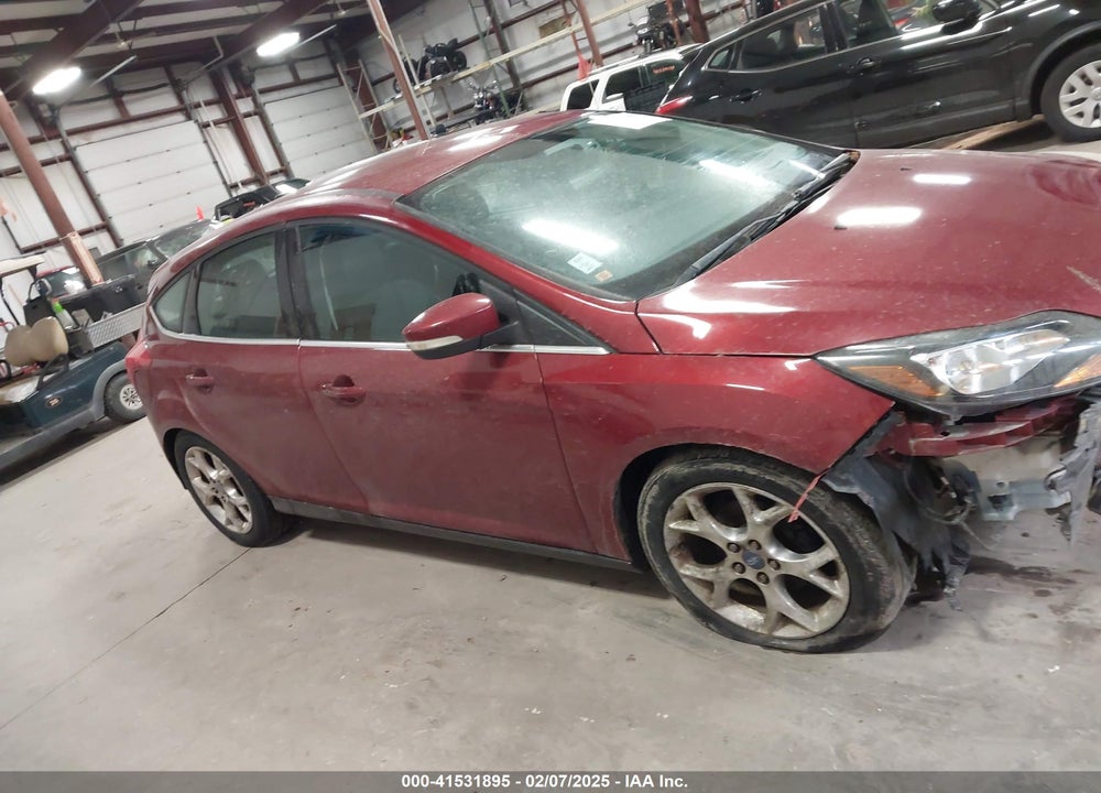 2013 FORD FOCUS VIN: 1FADP3N27DL114256