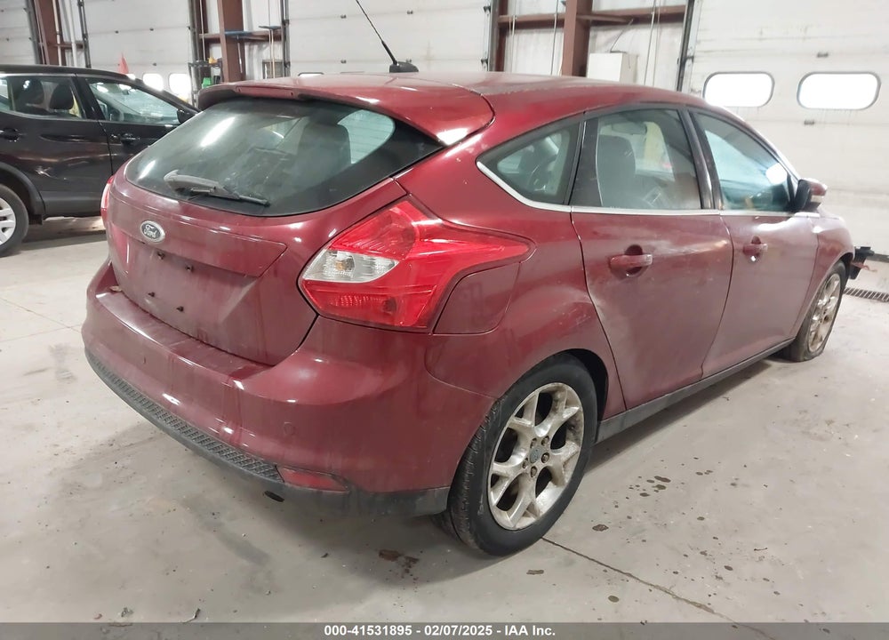 2013 FORD FOCUS VIN: 1FADP3N27DL114256