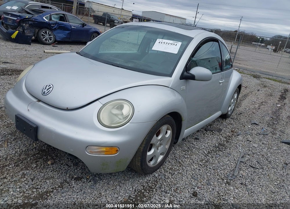 2001 VOLKSWAGEN NEW BEETLE GLX VIN: 3VWDD21C81M443163