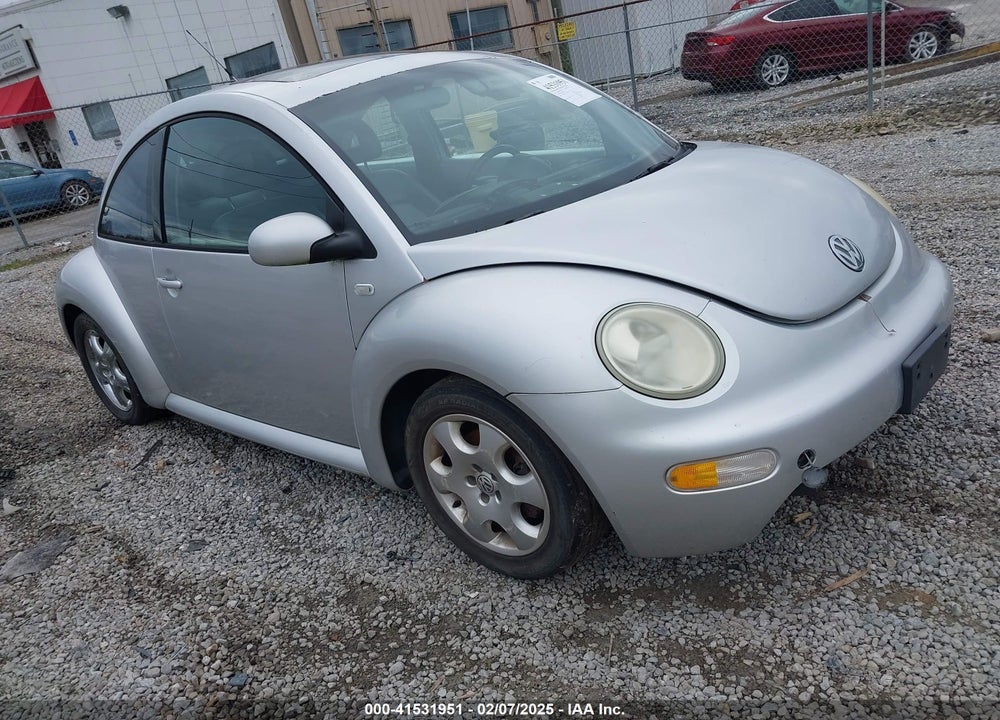2001 VOLKSWAGEN NEW BEETLE GLX VIN: 3VWDD21C81M443163