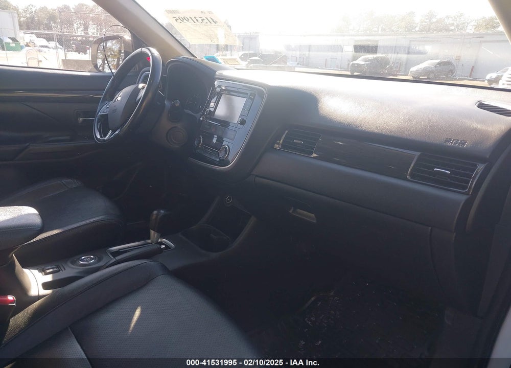 2016 MITSUBISHI OUTLANDER VIN: JA4AZ3A34GZ035189