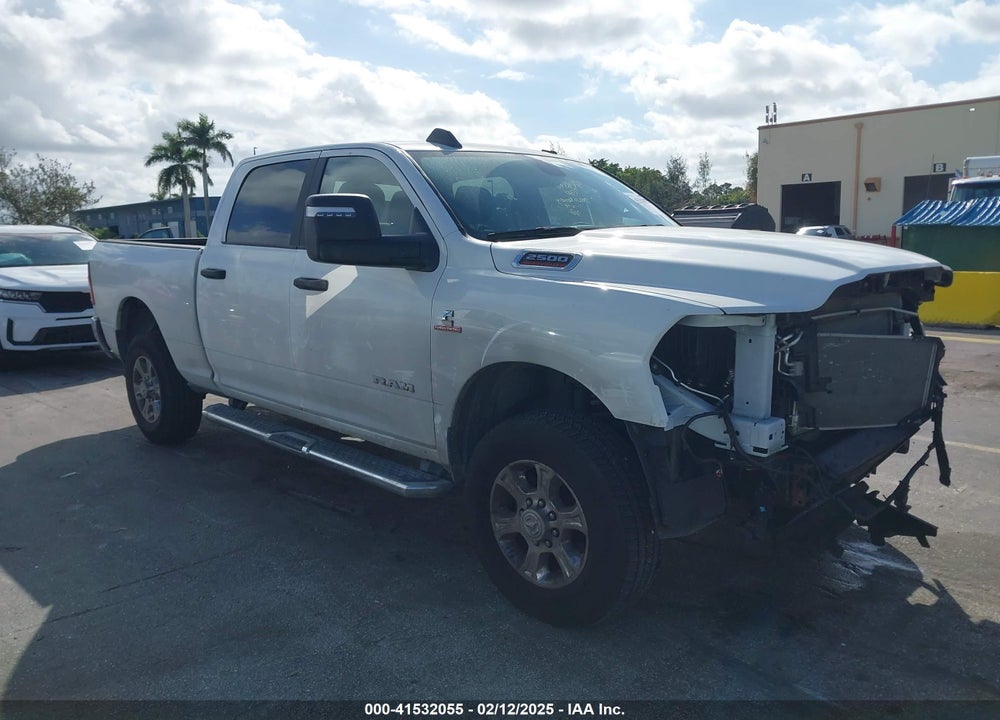 2024 RAM 2500 BIG HORN 4X4 6'4 BOX VIN: 3C6UR5DL0RG338233