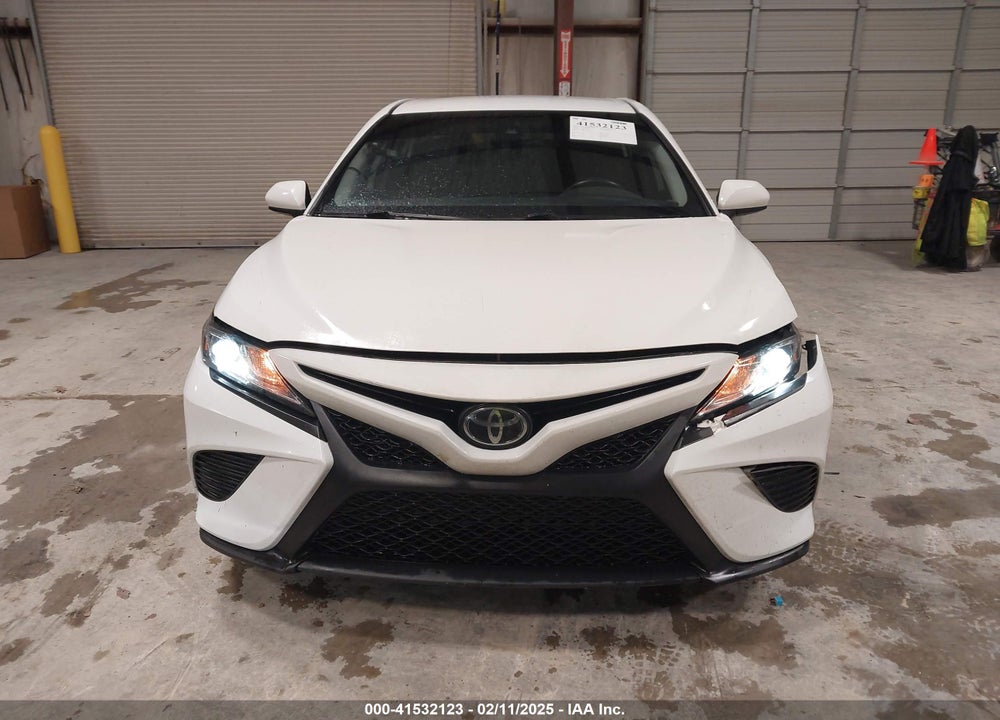 2020 TOYOTA CAMRY VIN: 4T1G11AK5LU307089