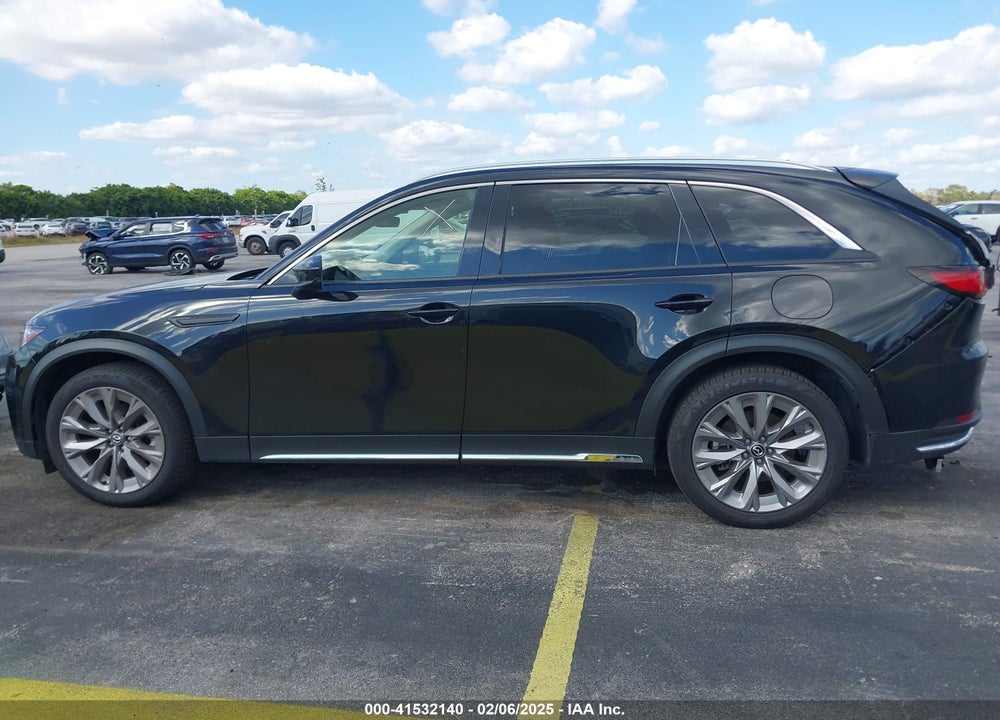 2024 MAZDA CX-90 3.3 TURBO PREMIUM VIN: JM3KKDHD8R1145335