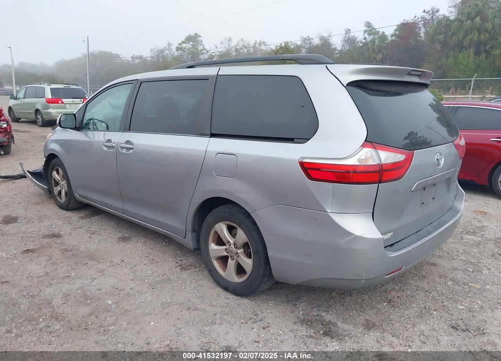 2015 TOYOTA SIENNA LE 8 PASSENGER VIN: 5TDKK3DC3FS588720