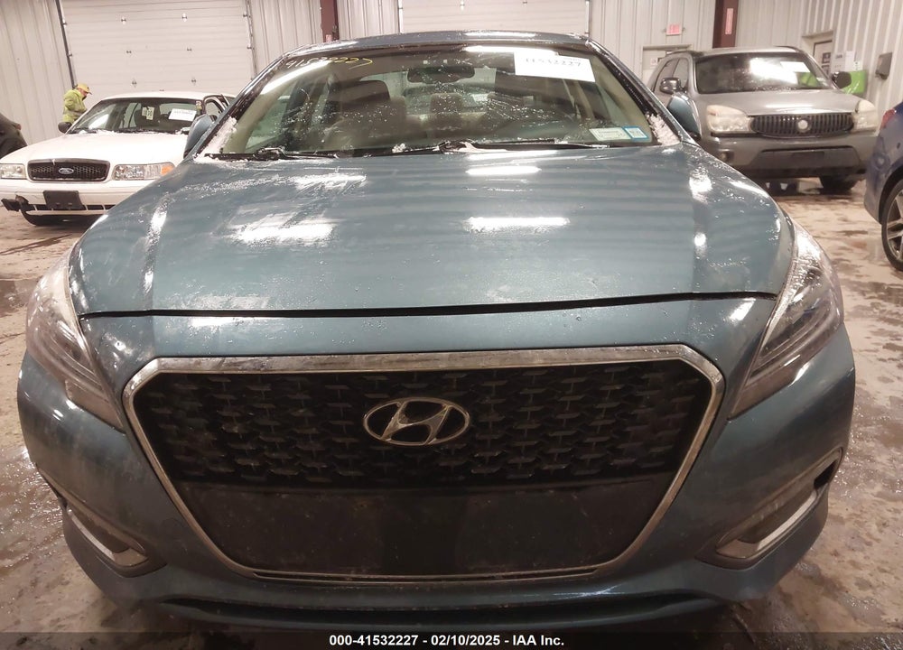 2016 HYUNDAI SONATA HYBRID VIN: KMHE24L12GA015580