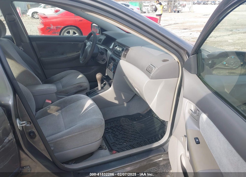2005 TOYOTA COROLLA CE VIN: 2T1BR32E75C490619