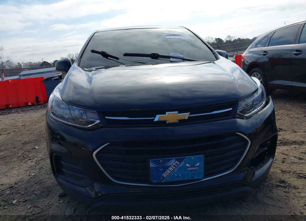 2020 CHEVROLET TRAX VIN: 3GNCJKSB1LL306319