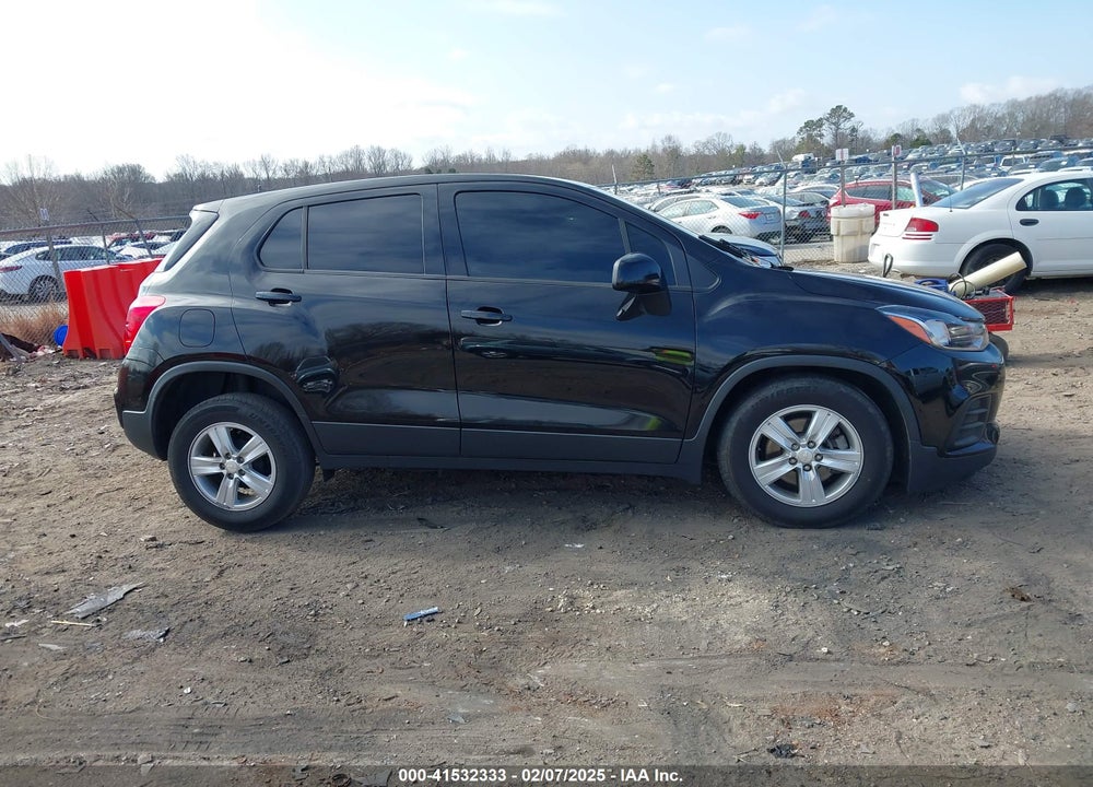 2020 CHEVROLET TRAX VIN: 3GNCJKSB1LL306319