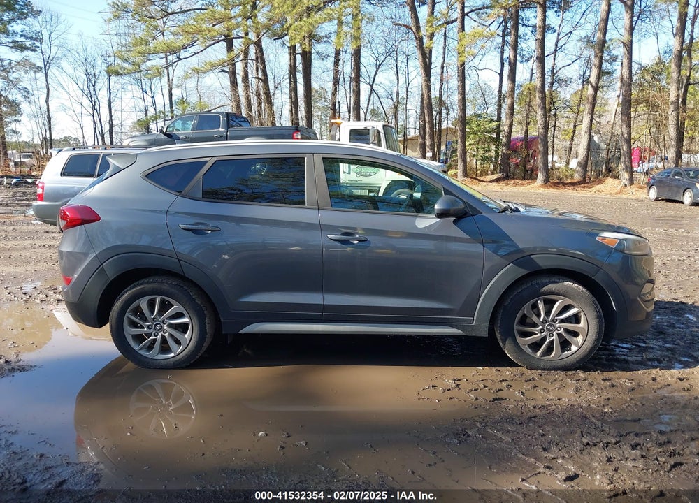 2018 HYUNDAI TUCSON SEL VIN: KM8J3CA40JU680907