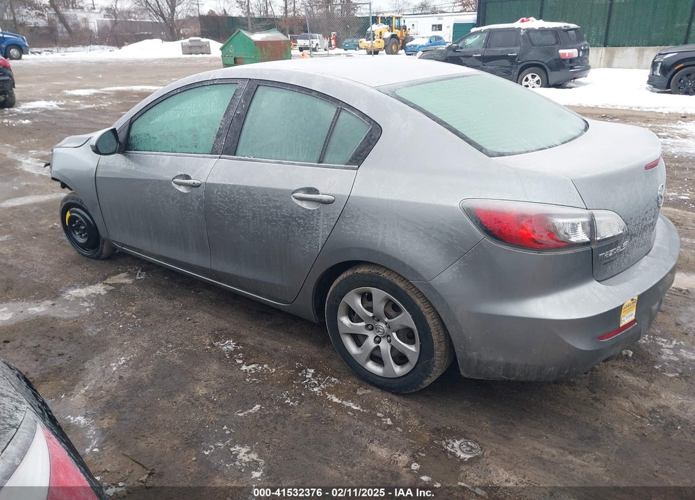 2012 MAZDA 3 I SPORT VIN: JM1BL1UG3C1518891