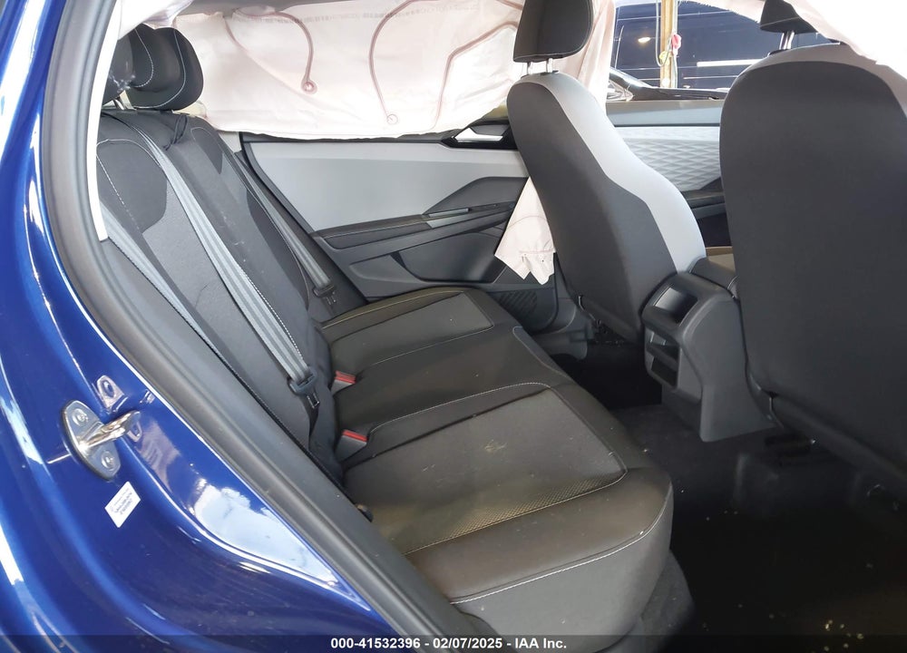 2024 VOLKSWAGEN TAOS VIN: 3VV8X7B22RM118827