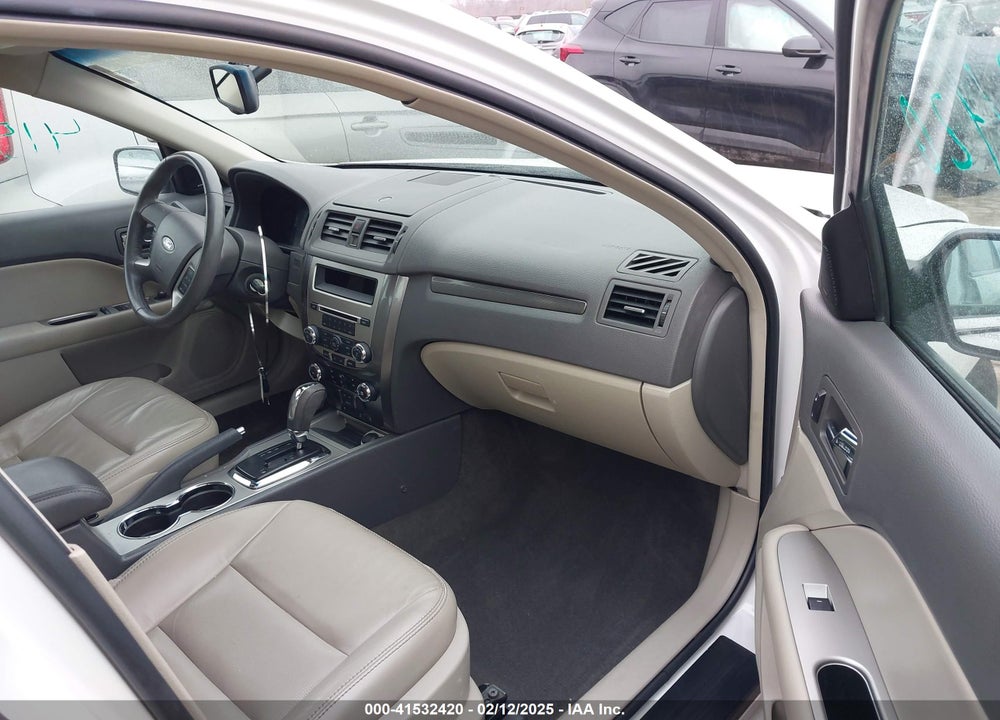 2010 FORD FUSION VIN: 3FAHP0JG3AR165574