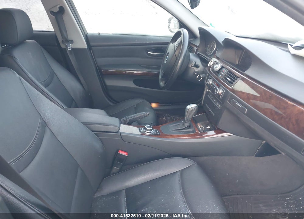 2011 BMW 328I XDRIVE VIN: WBAPK5C57BF122252