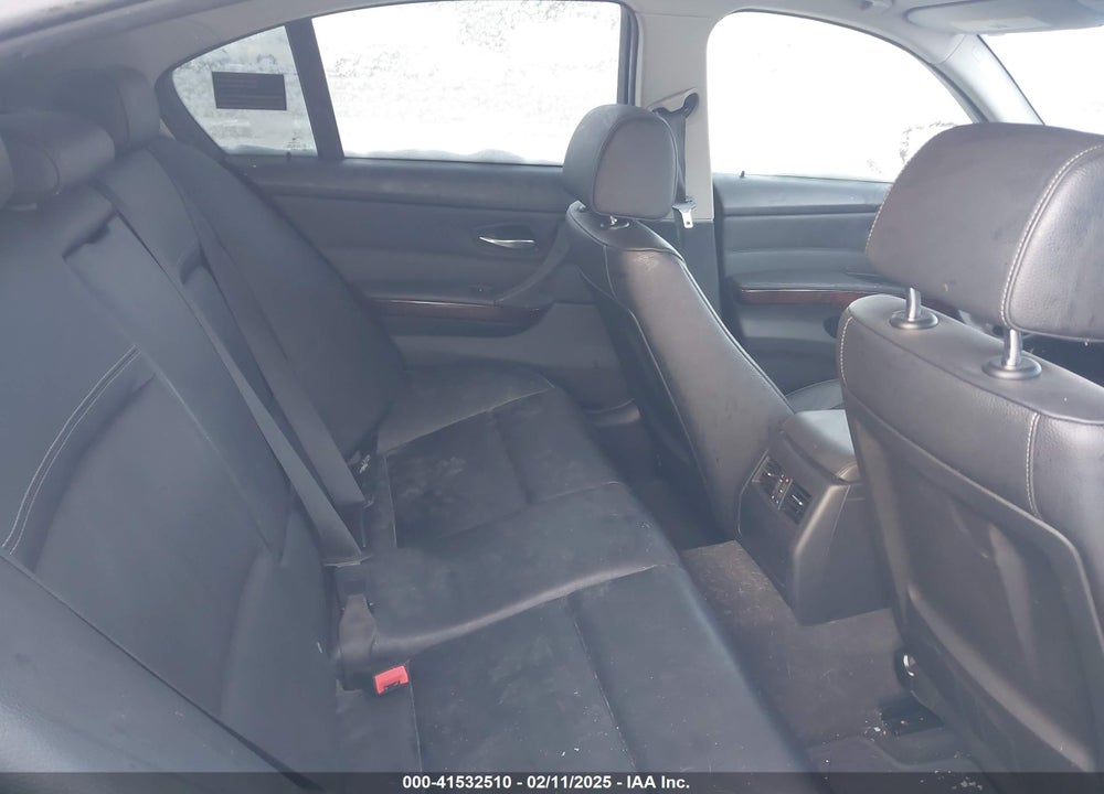 2011 BMW 328I XDRIVE VIN: WBAPK5C57BF122252