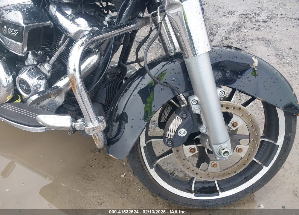 2020 HARLEY-DAVIDSON FLHX VIN: 1HD1KBC12LB616028