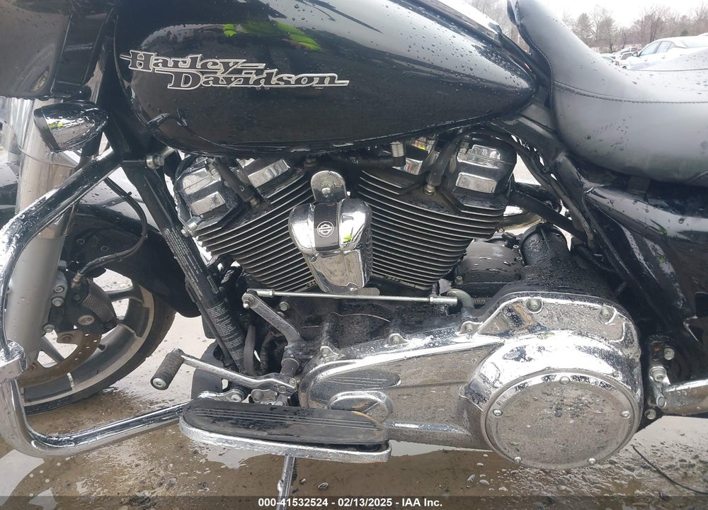 2020 HARLEY-DAVIDSON FLHX VIN: 1HD1KBC12LB616028