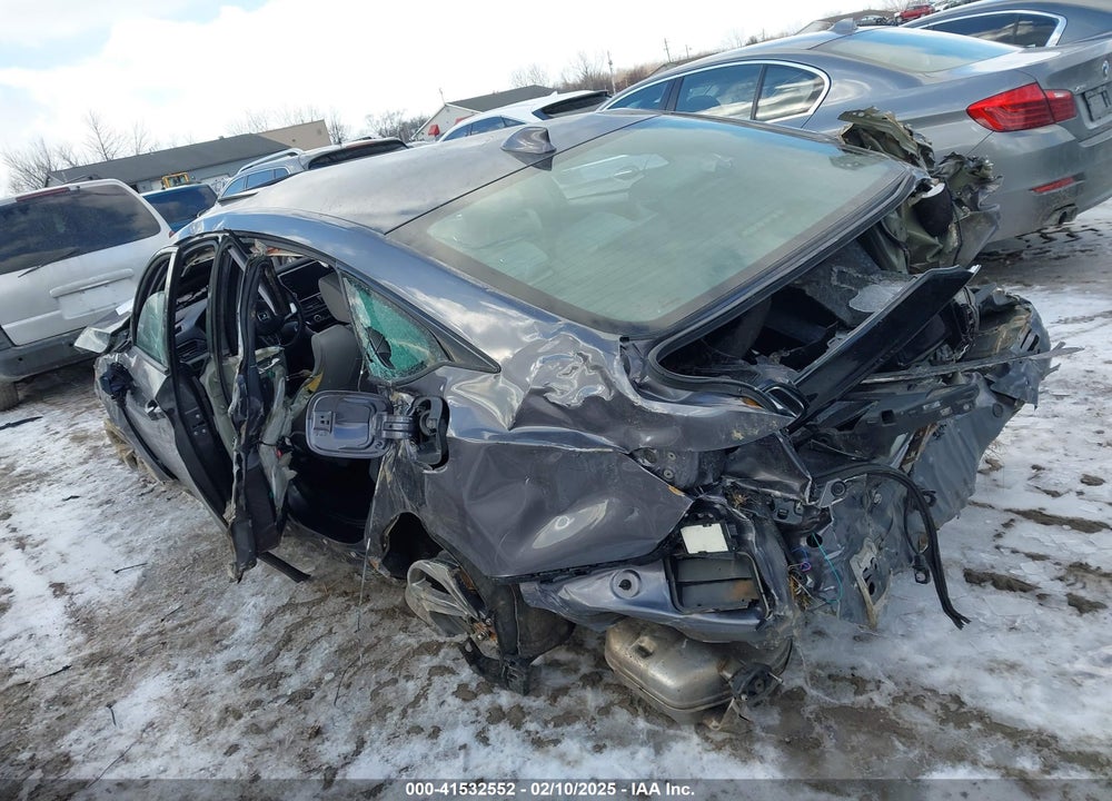 2018 HONDA ACCORD VIN: 1HGCV2F52JA030238