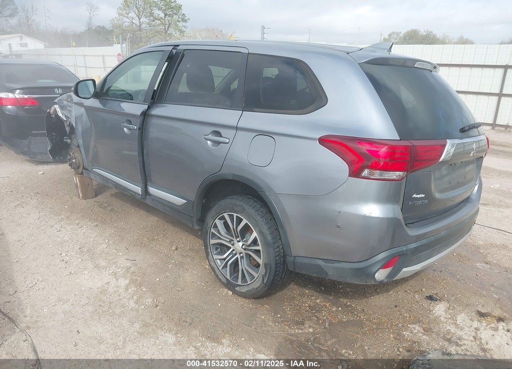 2018 MITSUBISHI OUTLANDER SE VIN: JA4AD3A3XJJ000399