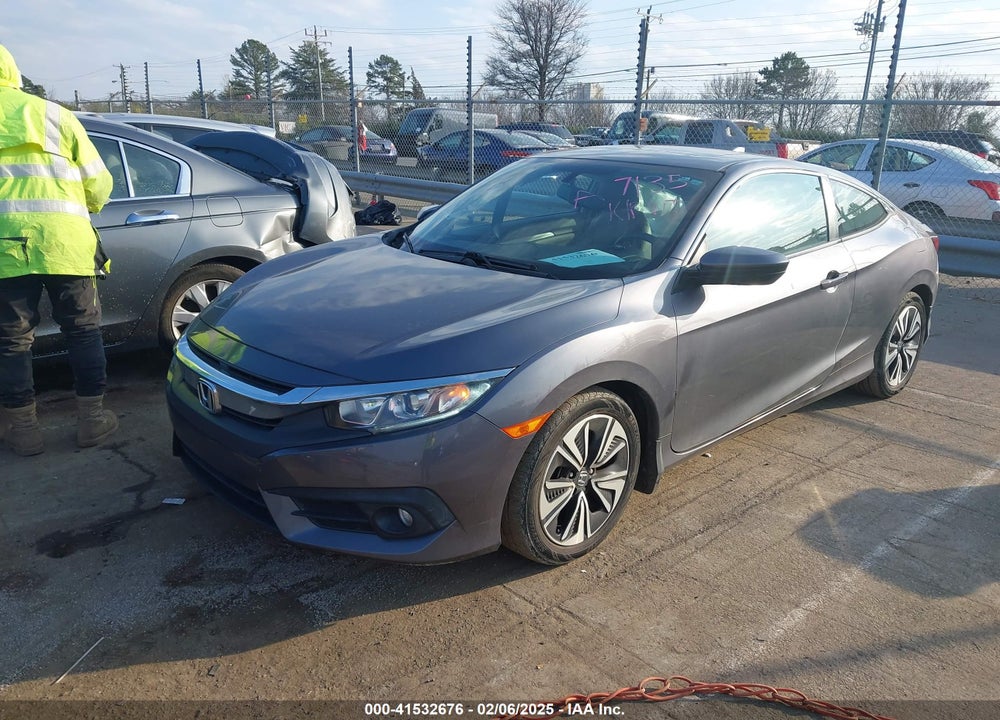 2018 HONDA CIVIC VIN: 2HGFC3B73JH357135