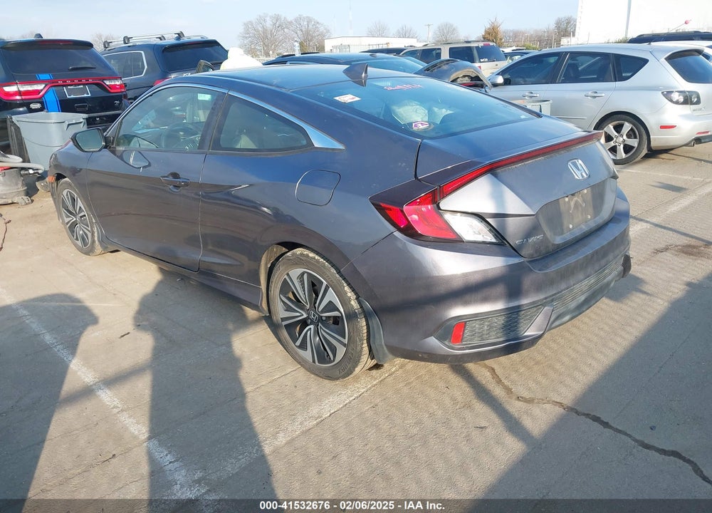 2018 HONDA CIVIC VIN: 2HGFC3B73JH357135