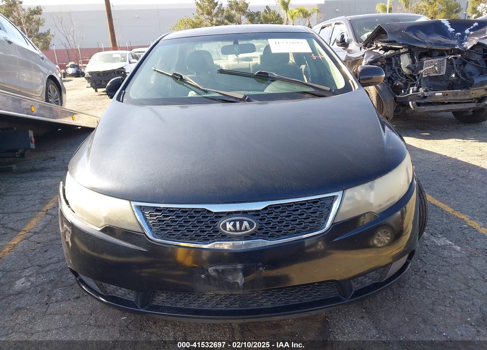 2013 KIA FORTE VIN: KNAFU4A25D5685835