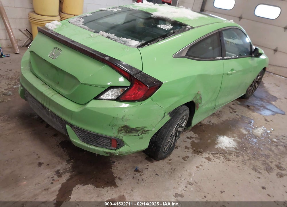 2016 HONDA CIVIC VIN: 2HGFC4B05GH300095