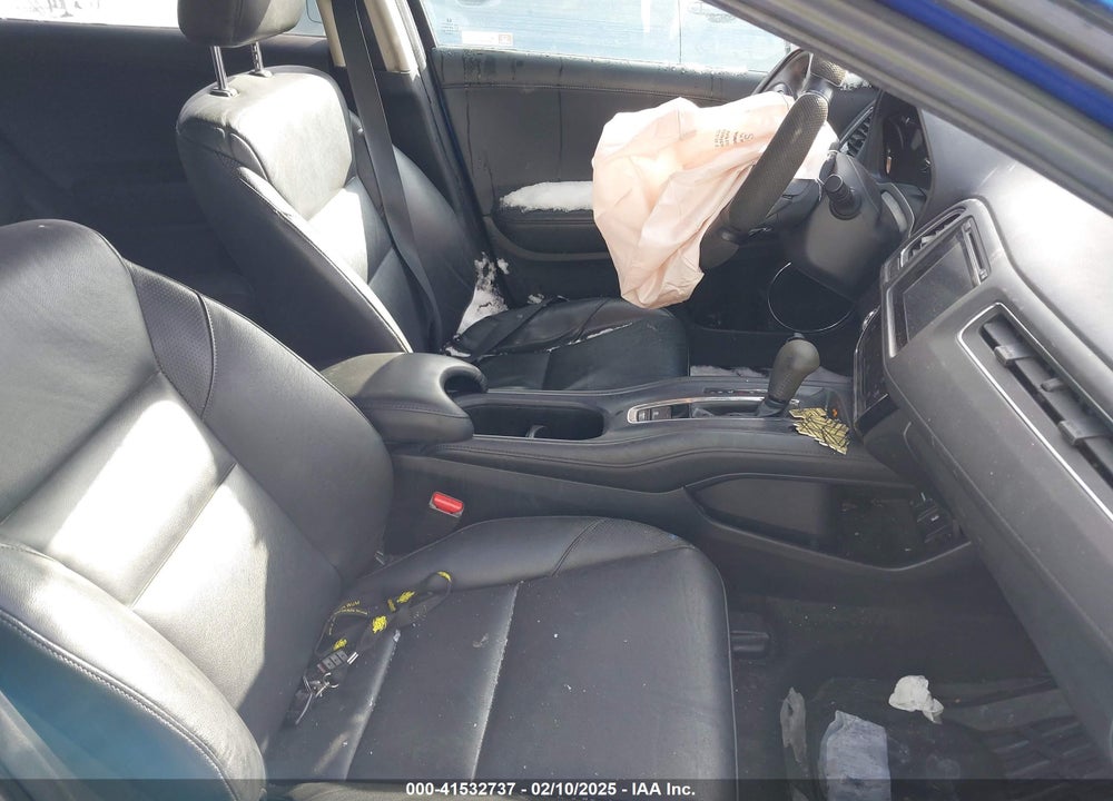 2018 HONDA HR-V VIN: 3CZRU6H78JM724107