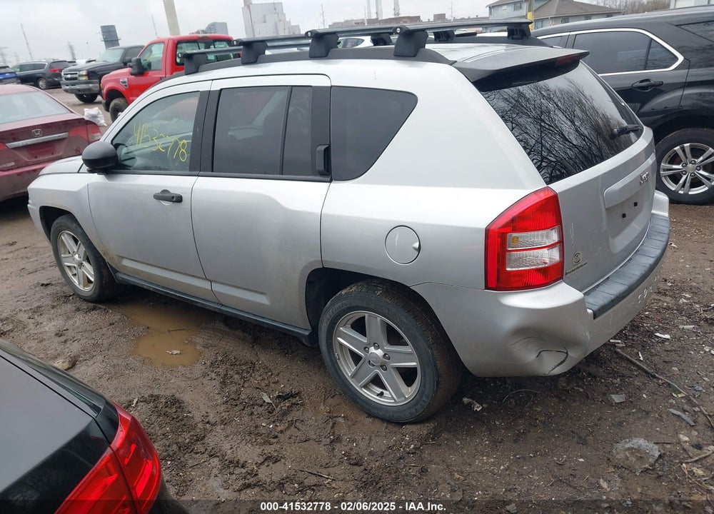 2007 JEEP COMPASS VIN: 1J8FT47W17D119660