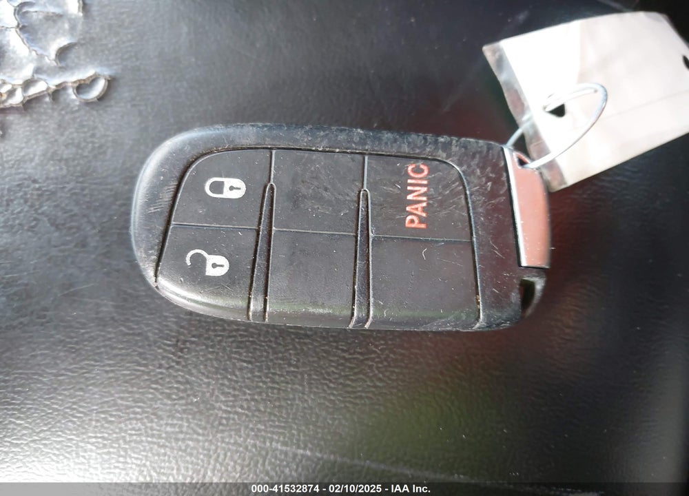 2016 DODGE JOURNEY SE VIN: 3C4PDCAB3GT114687
