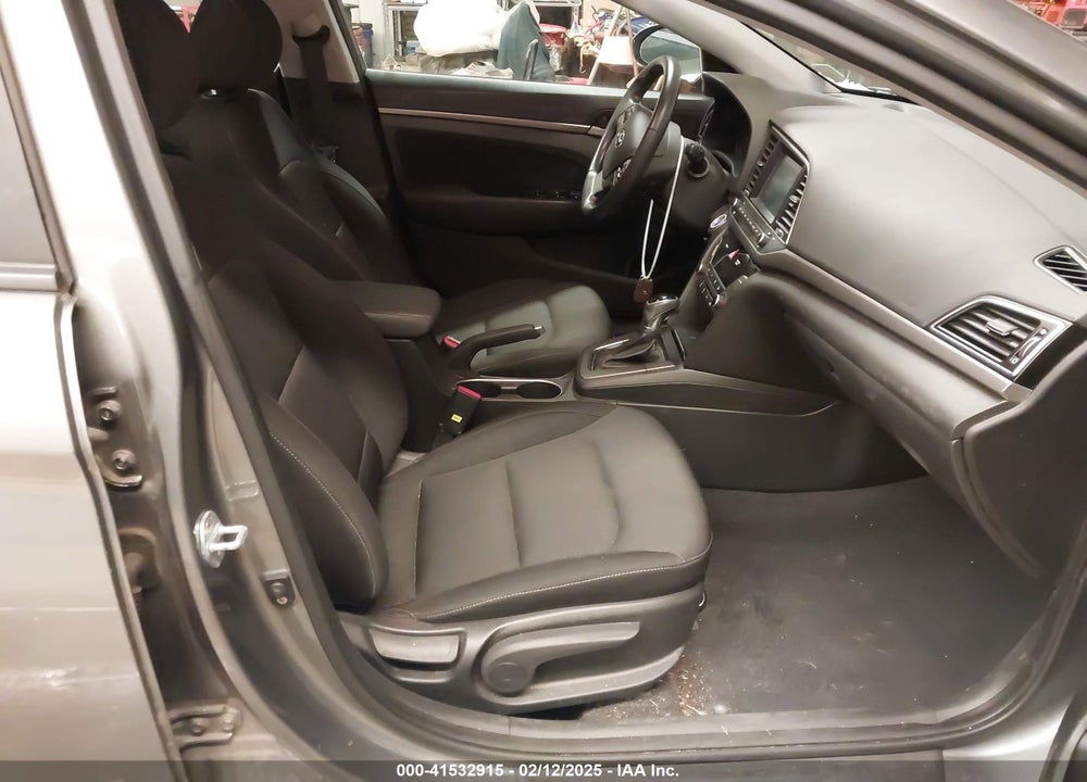 2017 HYUNDAI ELANTRA VALUE EDITION VIN: KMHD84LF0HU255300