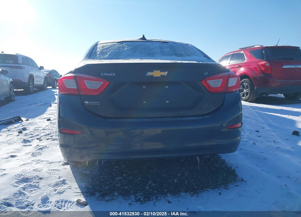 2018 CHEVROLET CRUZE VIN: 1G1BE5SM9J7201226