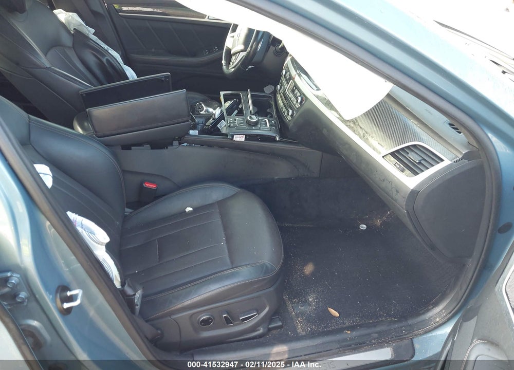 2018 GENESIS G80 3.3T SPORT VIN: KMHGN4JB7JU236576